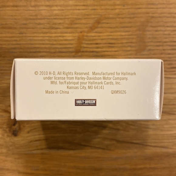 Harley Davidson Hallmark Keepsake Miniature Series 1972 XR-750 - Picture 3 of 9